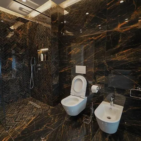 2 Steps From Center 3 2 Appartamento