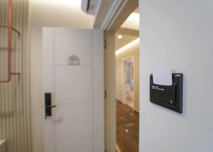 公寓 2 Steps From Center 3 2 *